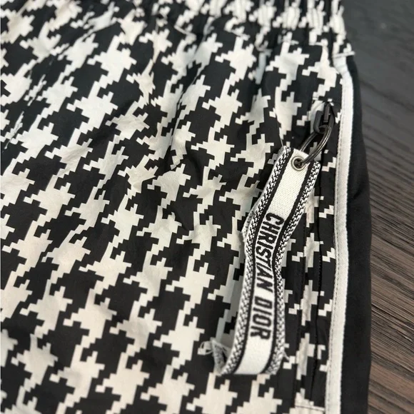 Christian Dior Houndstooth Shorts - Picture 5 of 8